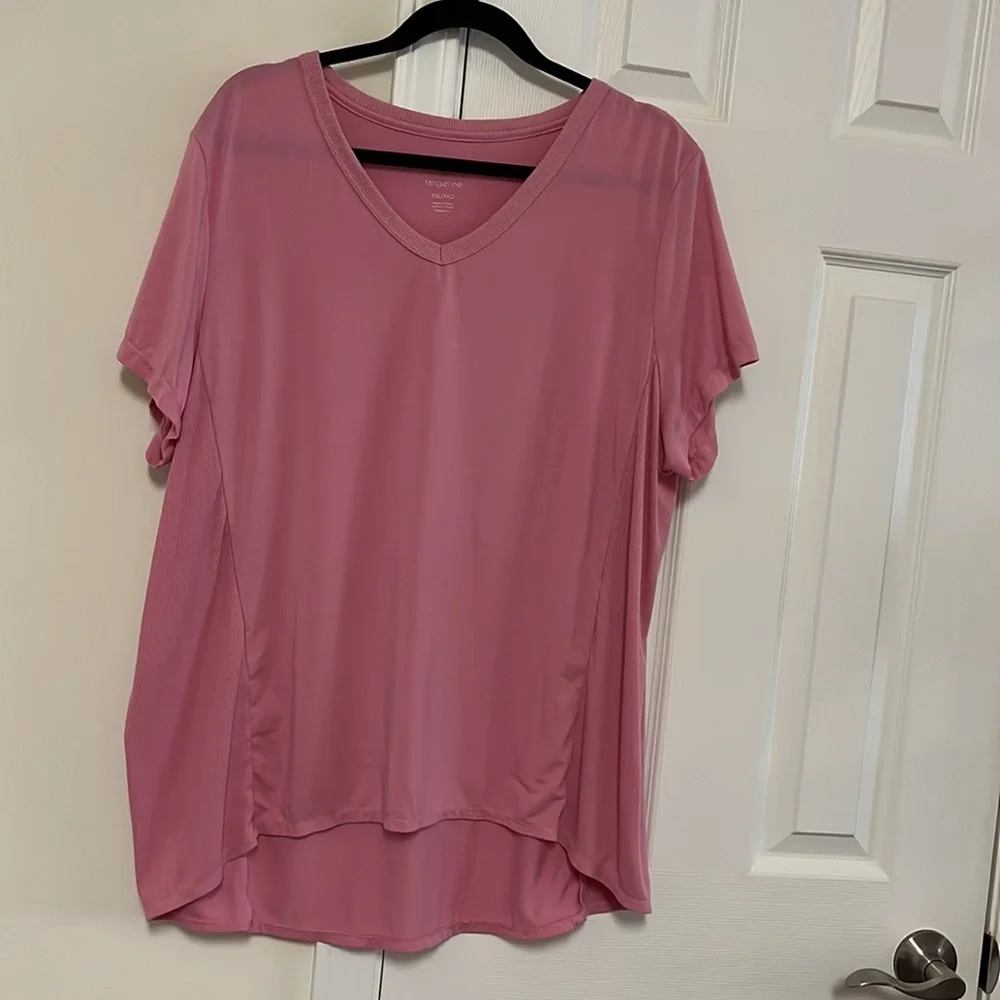 TANGERINE 2X PINK VERY SOFT & COMFY TOP! Let’s make a BUNDLE!! - Picture 5 of 5